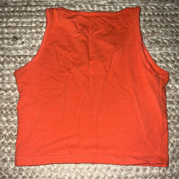 Alphalete Crop Top - Picture 2 of 3